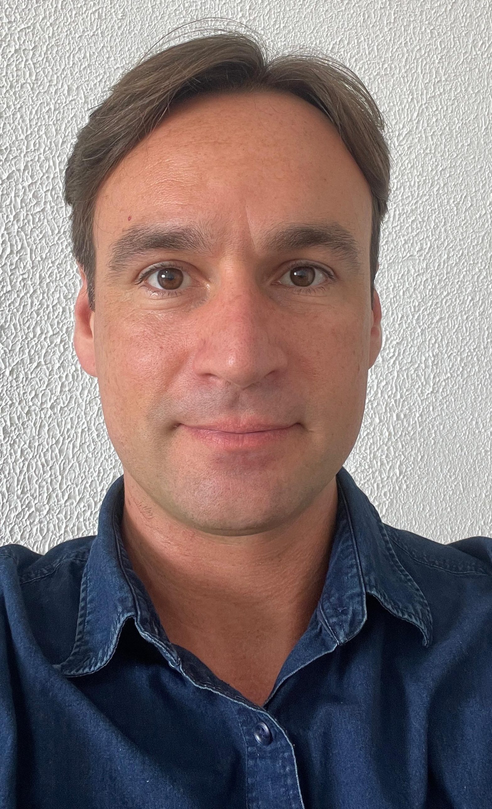 Stefan Klaus - Estrutural e Movimento