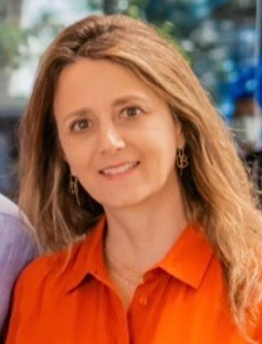 Alessandra Andréa de Castro Oliveira - Estrutural e Movimento