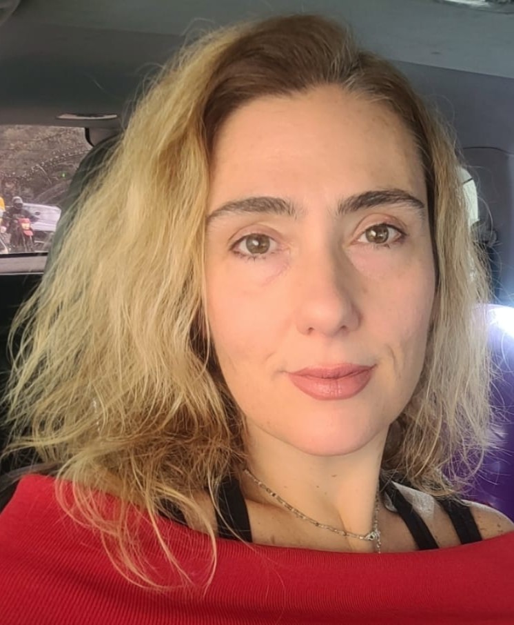 Ana Carolina Laranjeira Falaschi - Estrutural e Movimento